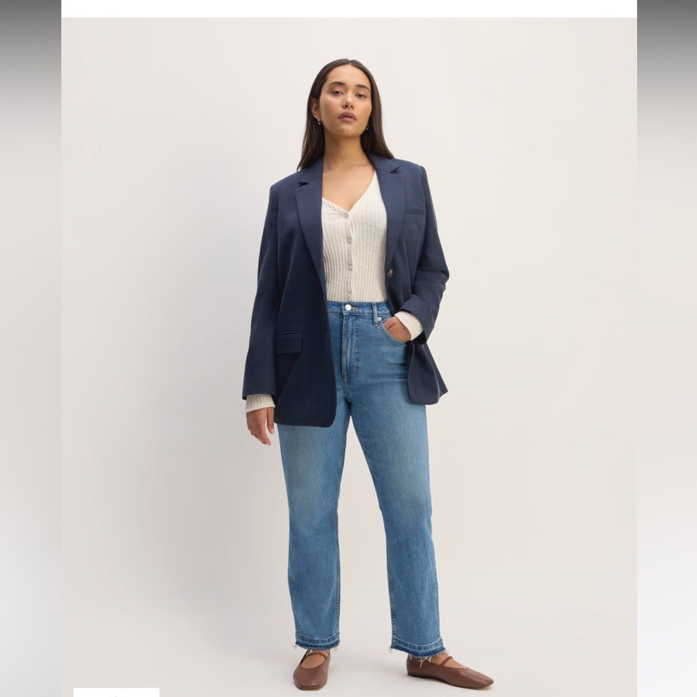 Everlane original cheeky jean in light wash